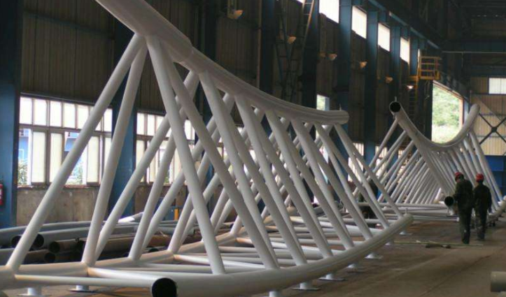 喀什管廊钢结构与桁架结构的管道支架应该如何区分